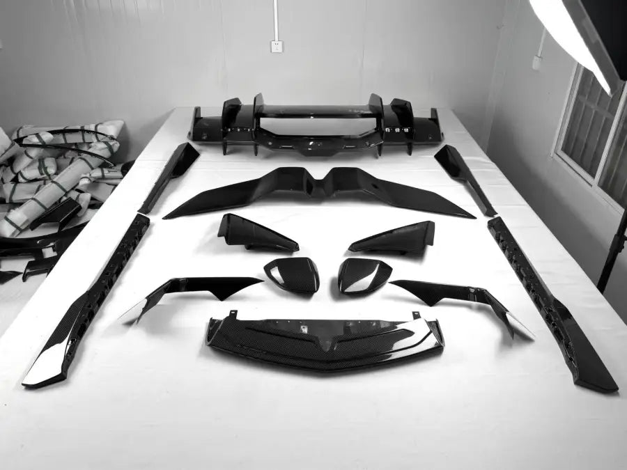 LAMBORGHINI REVUELTO OEM DRY CARBON KIT