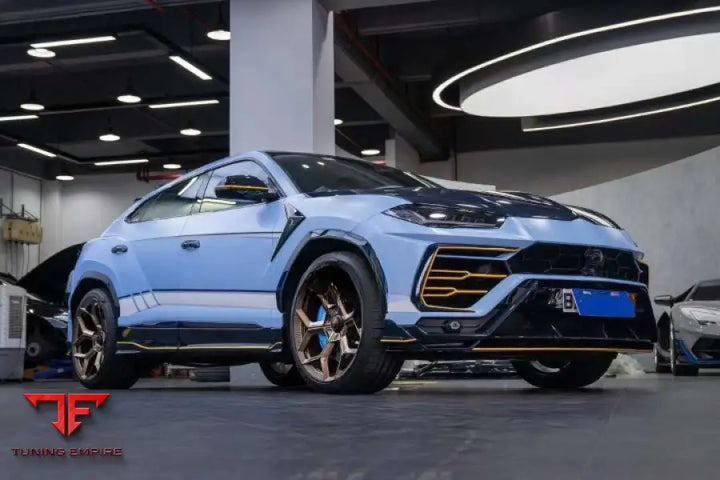 Lamborghini Urus 2018 + Carbon Body Kit