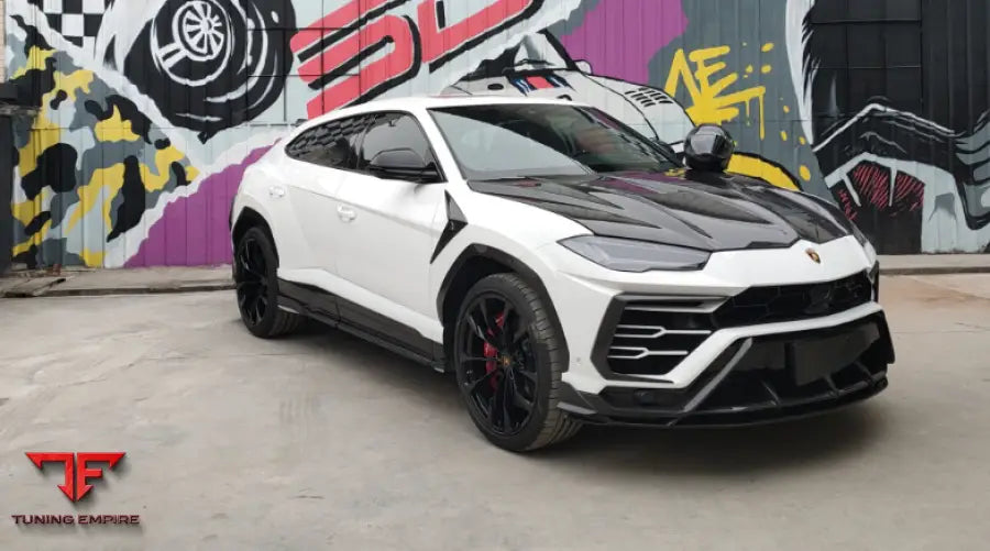 LAMBORGHINI URUS CARBON BODY KITS PARTS