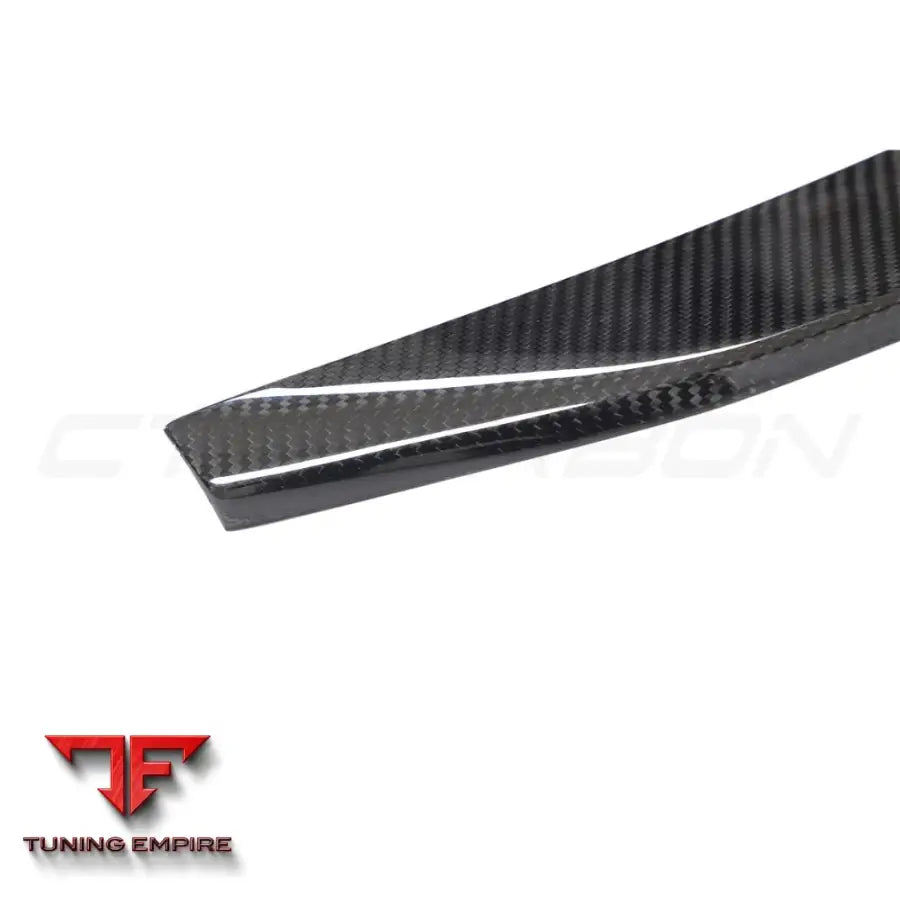 LAMBORGHINI URUS CARBON FIBRE BOOT SPOILER - CT CARBON