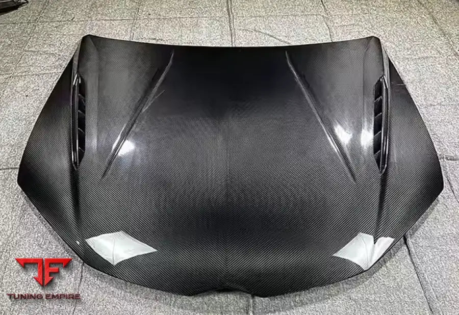 LAMBORGHINI URUS CARBON BODY KIT PARTS
