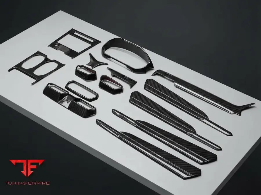 LAMBORGHINI URUS CARBON INTERIOR KIT