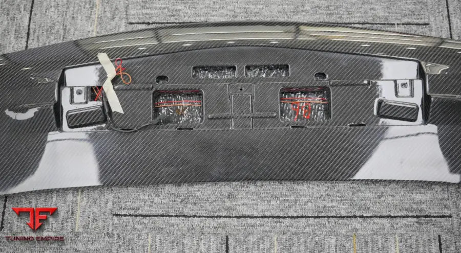 LAMBORGHINI URUS PERFORMANTE CARBON PARTS