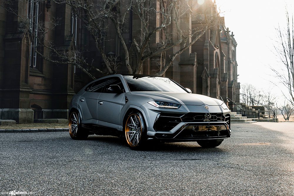 LAMBORGHINI URUS on custom forged wheels