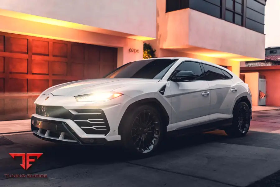 LAMBORGHINI URUS FORGED WHEELS AND EXHAUST SYSTEM