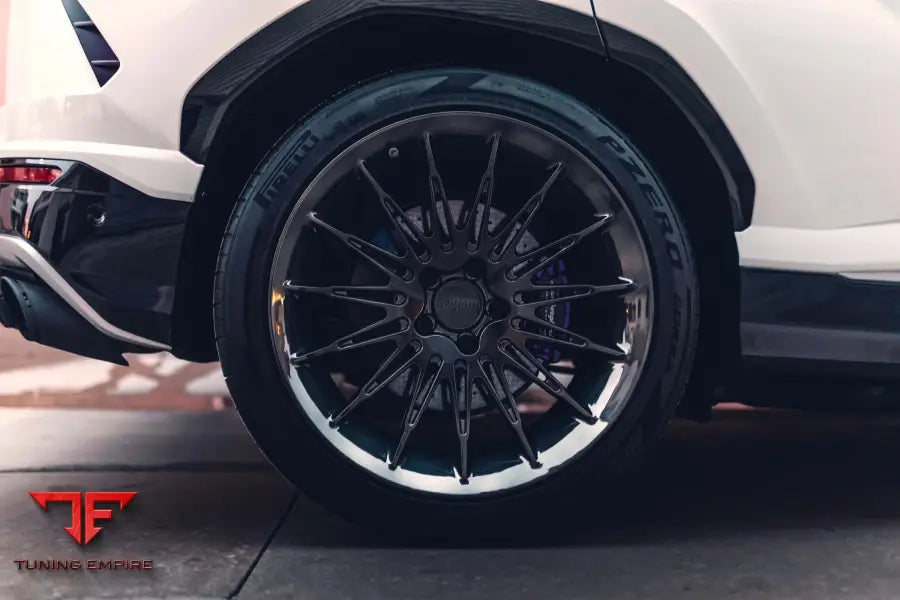 LAMBORGHINI URUS FORGED WHEELS AND EXHAUST SYSTEM