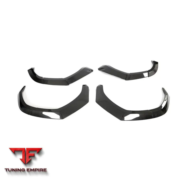 LAMBORGHINI URUS FULL CARBON FIBRE ARCHES - CT CARBON