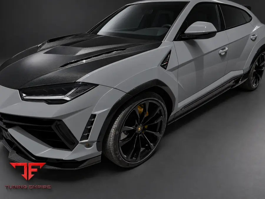 LAMBORGHINI URUS S DRY CARBON WIDEBODY KIT