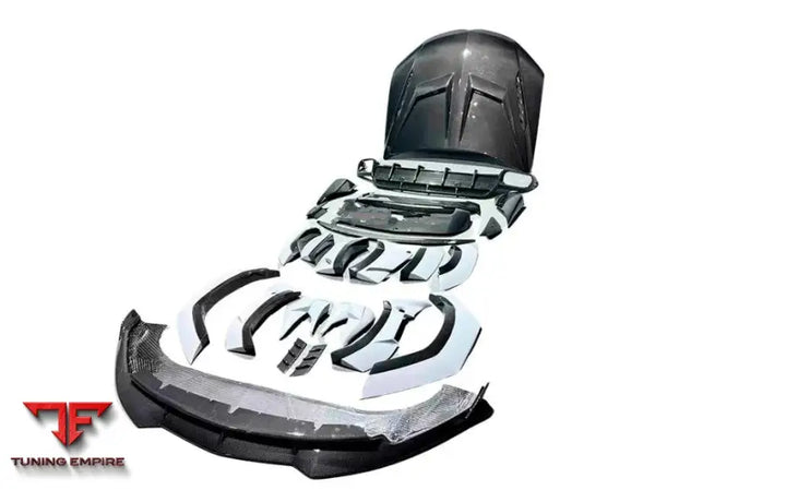 LAMBORGHINI URUS S WIDEBODY KIT WITH CARBON