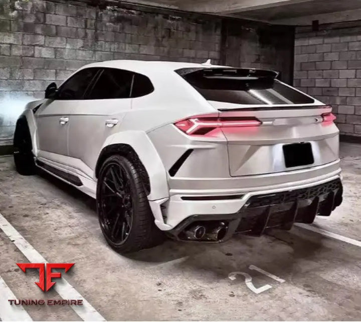 LAMBORGHINI URUS WIDE BODY KIT