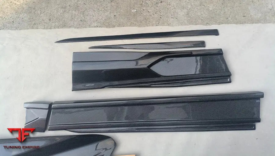 LAMBORGHINI URUS WIDEBODY KIT