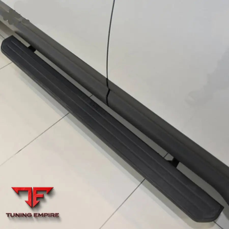 LAND ROVER DEFENDER 110 ELECTRIC RUNNING BOARDS 2020+