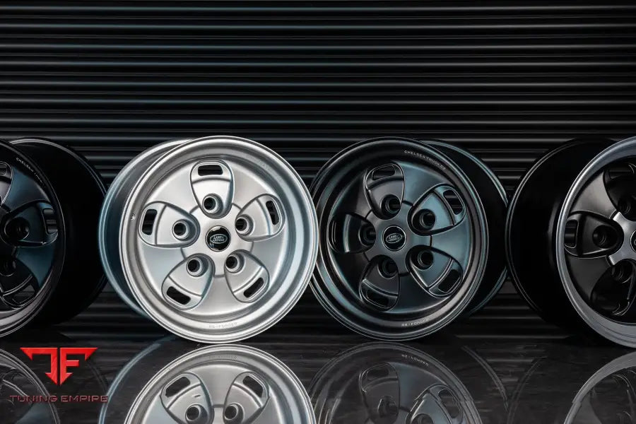 LAND ROVER DEFENDER 110 KAHN FORGED WHEELS