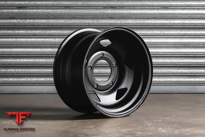 LAND ROVER DEFENDER 110 KAHN WHEELS