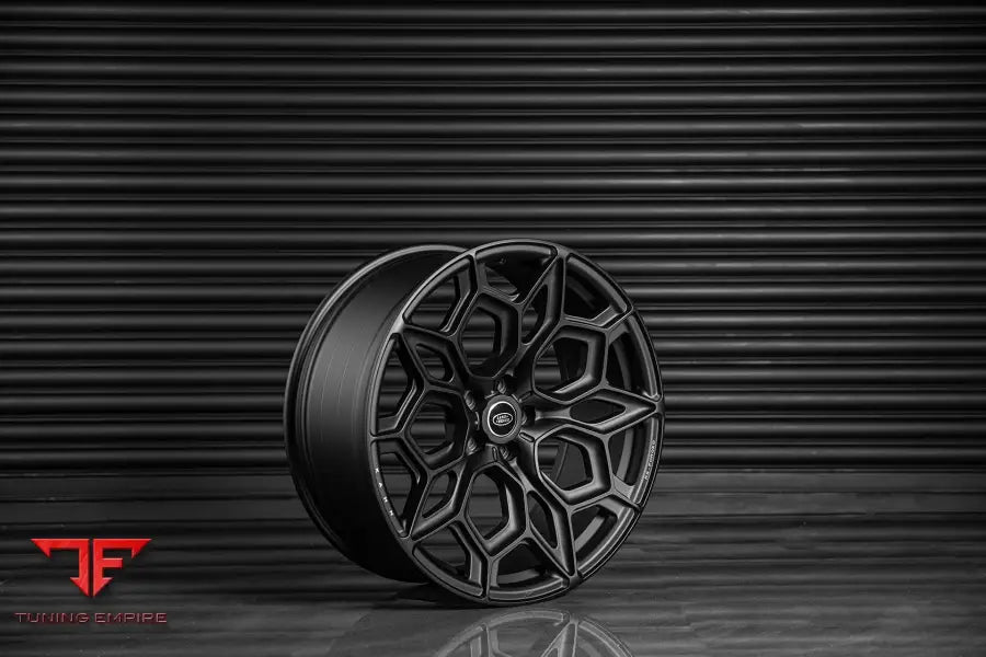 LAND ROVER DEFENDER 130 KAHN FORGED WHEELS