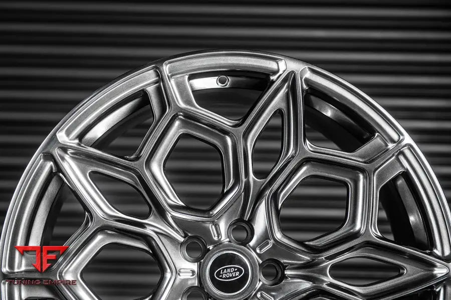 LAND ROVER DEFENDER 130 KAHN FORGED WHEELS