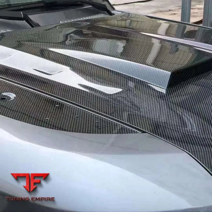 LAND ROVER DEFENDER CARBON FIBER FRONT BONNET HOOD