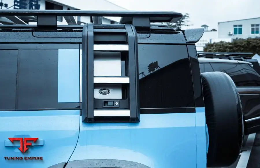 LAND ROVER DEFENDER CARBON PARTS