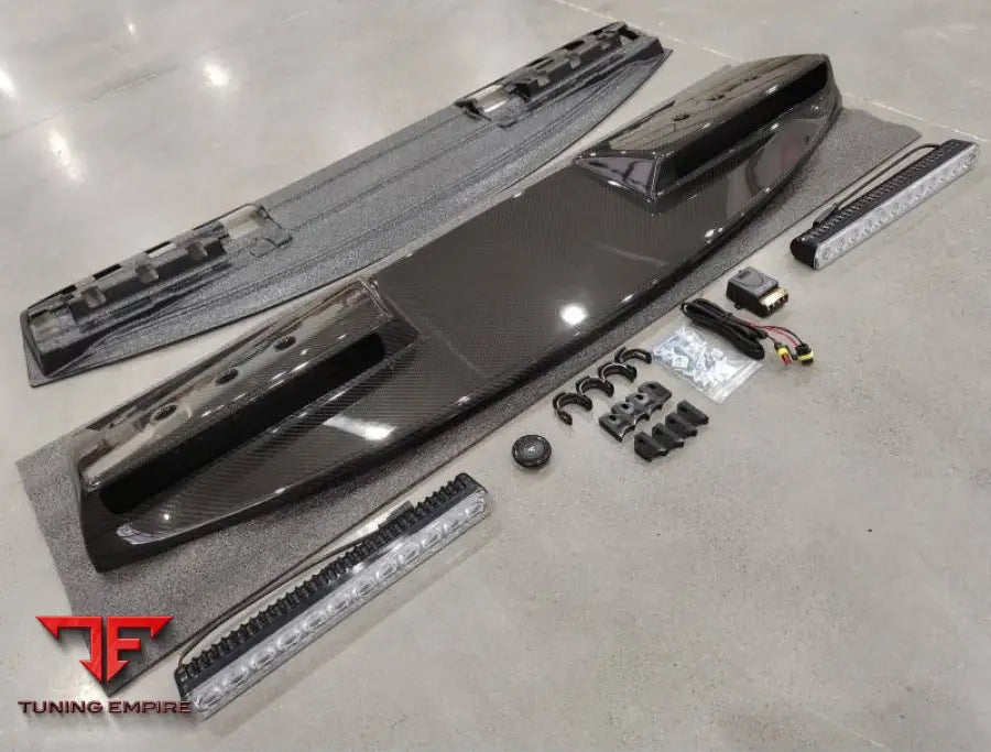 LAND ROVER DEFENDER FRONT ROOF SPOILER WITH LED