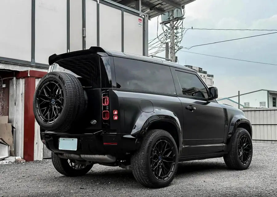 LAND ROVER DEFENDER RAZOR FORGED WHEELS