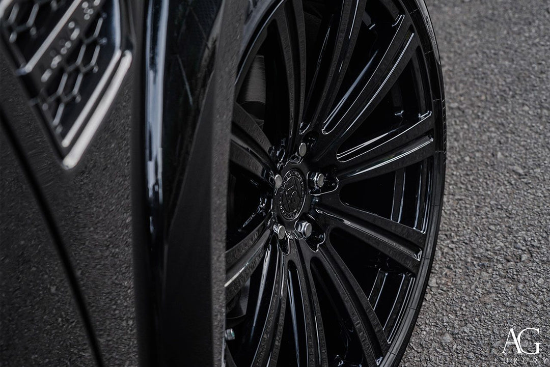 Land Rover Discovery on custom forged wheels