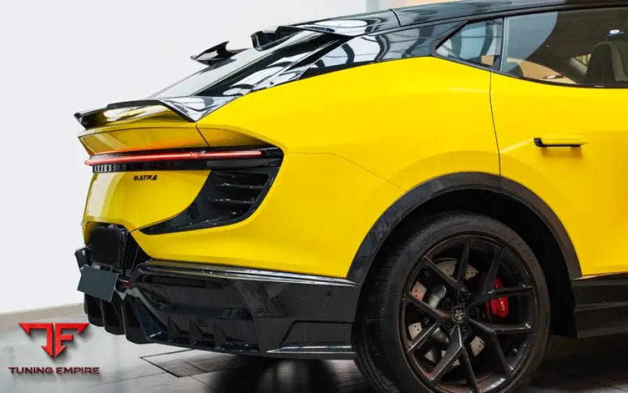 LOTUS ELETRE CARBON FIBER PARTS