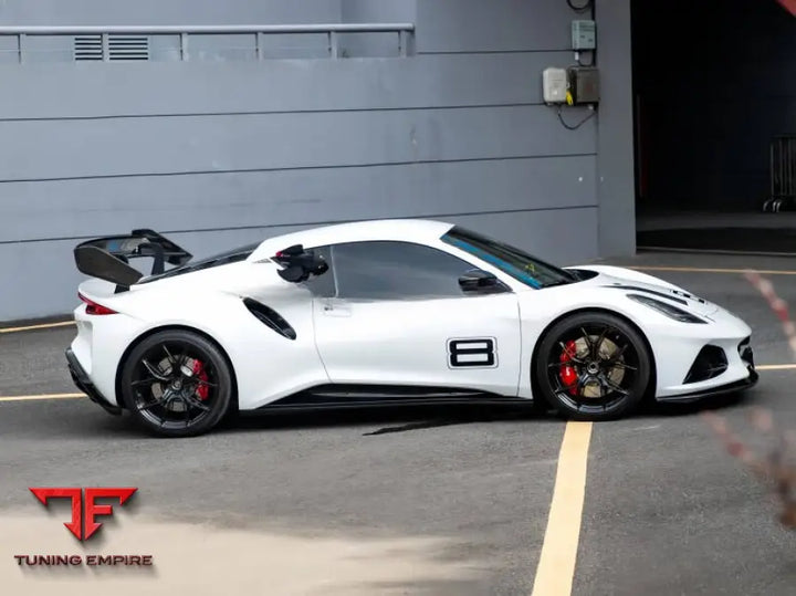 LOTUS EMIRA BODY KIT