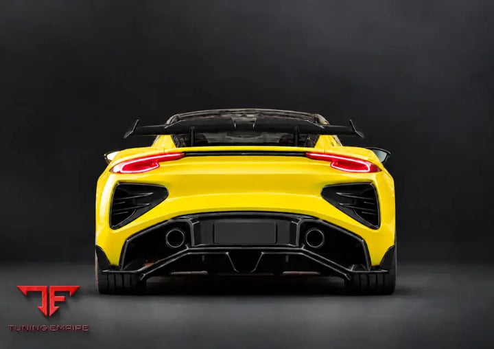 LOTUS EMIRA CARBON BODY KIT