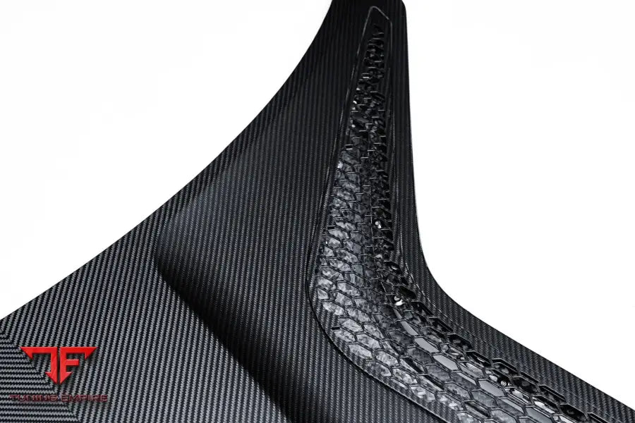 LOTUS EMIRA CARBON FIBER AERO KIT