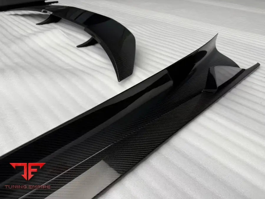 LOTUS EMIRA CARBON FIBER BODY KIT