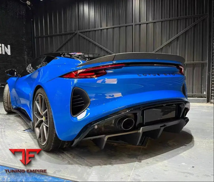 LOTUS EMIRA CARBON FIBER BODY KIT