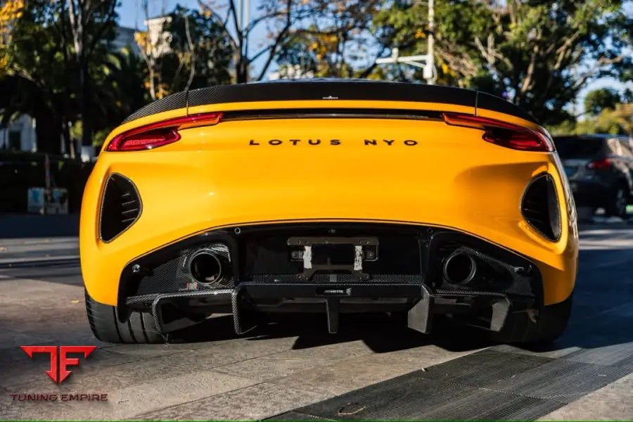 LOTUS EMIRA CARBON FIBER PARTS