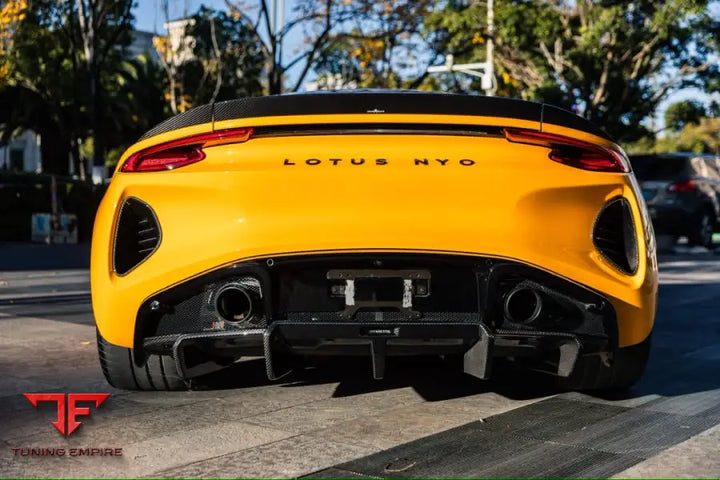 LOTUS EMIRA CARBON FIBER PARTS