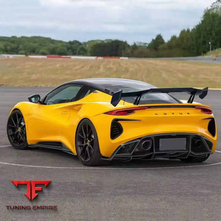 LOTUS EMIRA CARBON FIBER PARTS