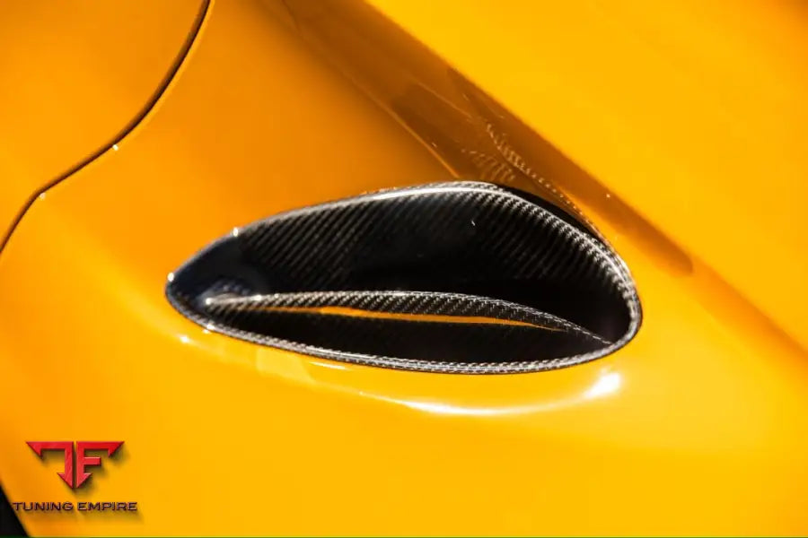 LOTUS EMIRA CARBON FIBER PARTS