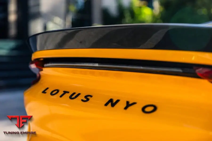 LOTUS EMIRA CARBON FIBER PARTS