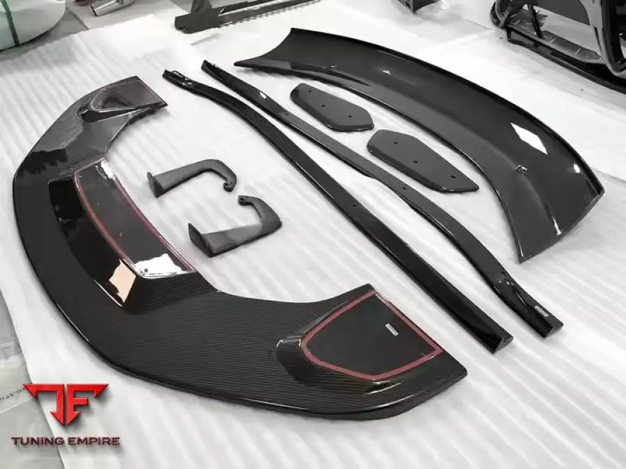 LOTUS EMIRA GT4 CARBON FIBER BODY KIT