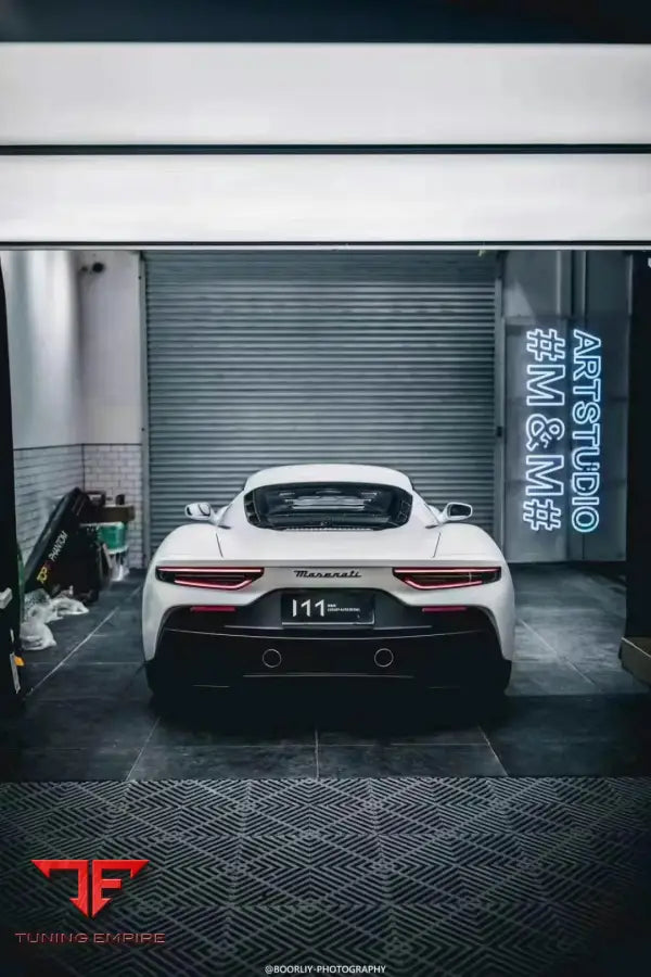 Maserati MC20