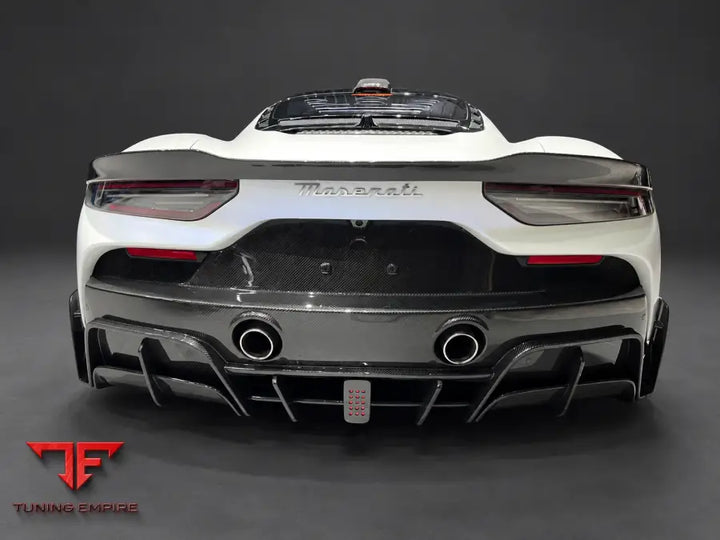 MASERATI MC20 DRY CARBON FIBER BODY KIT EVO