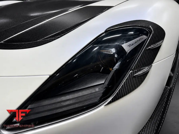 MASERATI MC20 DRY CARBON FIBER BODY KIT EVO