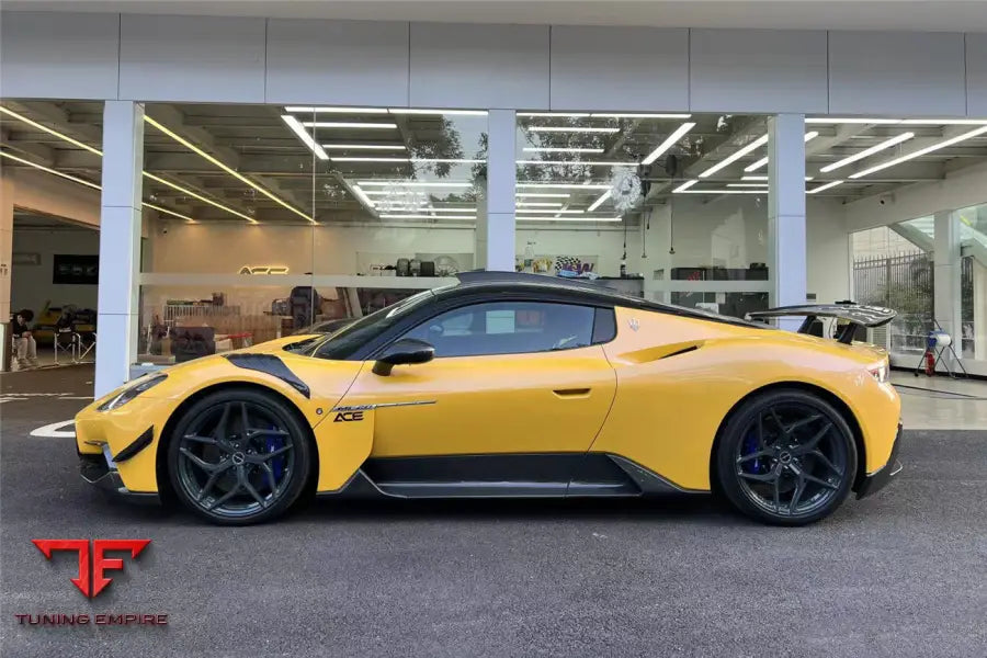 MASERATI MC20 DRY CARBON FIBER MIRROR HOUSING