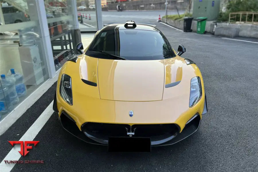MASERATI MC20 NVT STYLE DRY CARBON FIBER FRONT LIP SPLITTER