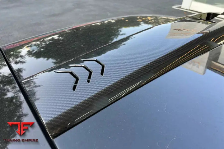 MASERATI MC20 SVD STYLE DRY CARBON FIBER ROOF SCOOP
