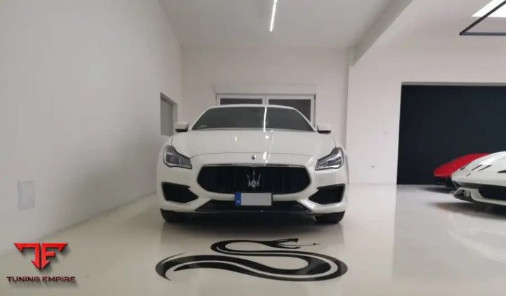 MASERATI QUATTROPORTE CARBON FIBER BODY KIT