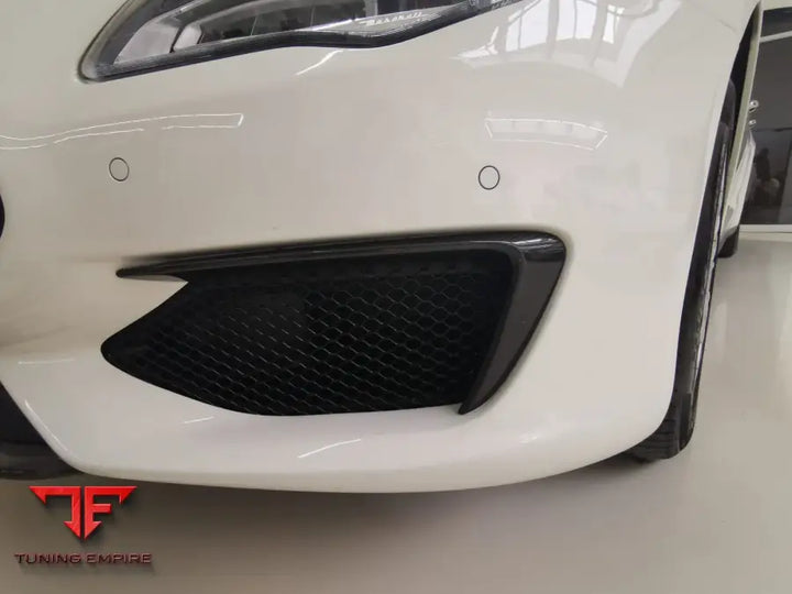 MASERATI QUATTROPORTE CARBON FIBER BODY KIT
