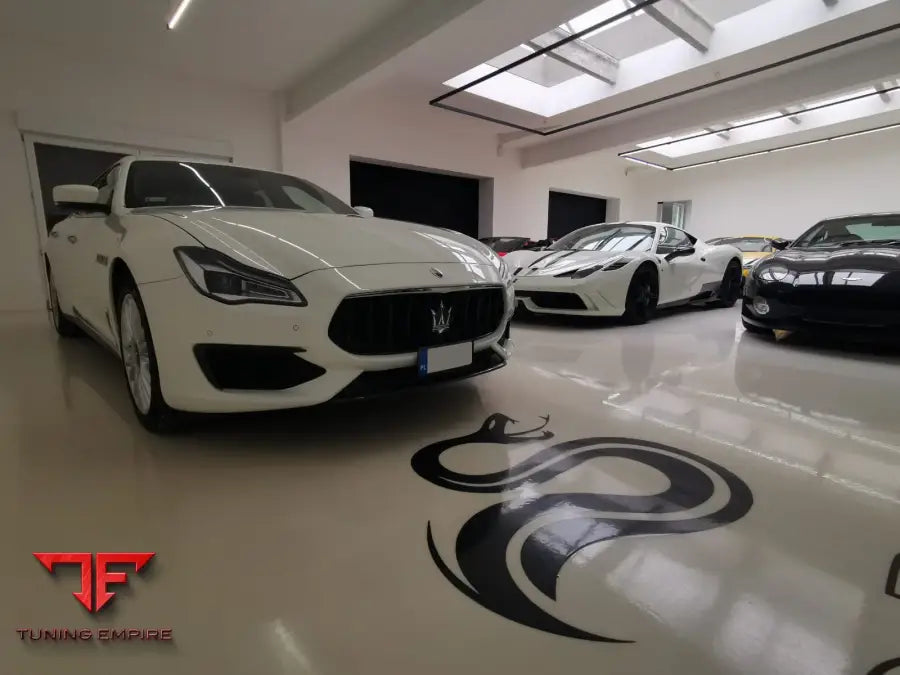 MASERATI QUATTROPORTE CARBON FIBER BODY KIT