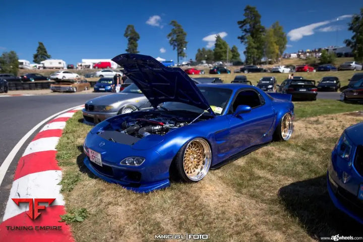 MAZDA RX-7 on custom forged wheels