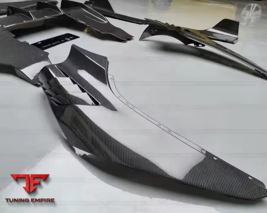 MCLAREN 720S CARBON BODY KIT