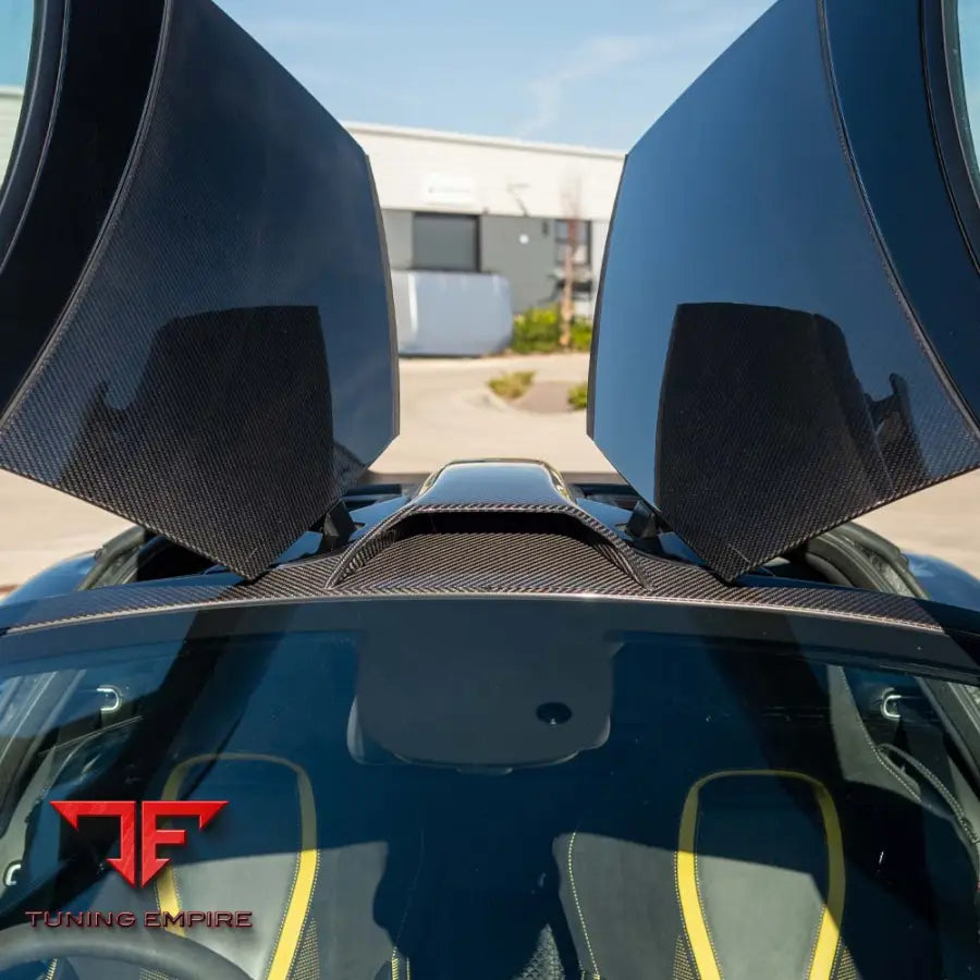 MCLAREN 720S CARBON FIBRE ROOF SCOOP - CT CARBON