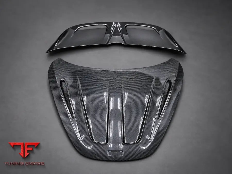 MCLAREN 720S CARBON FRONT HOOD AND REAR WING
